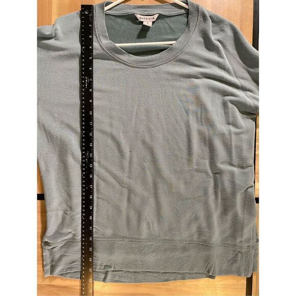 Athleta‎ Women’s Pullover Sweater - Picture 7 of 8